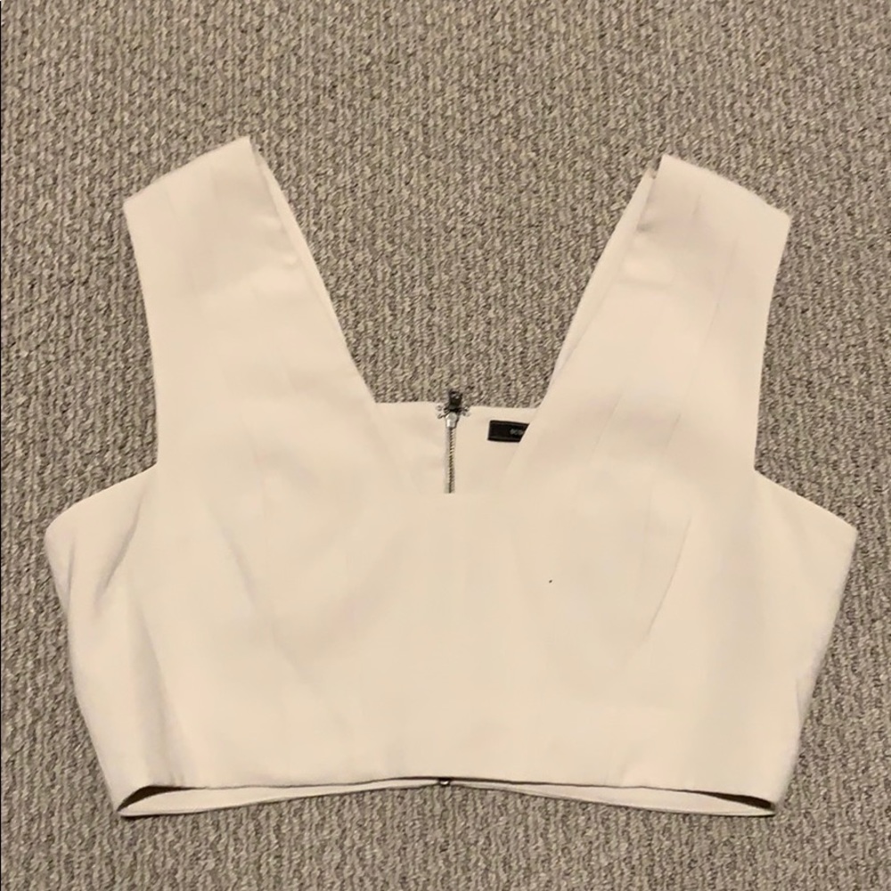 BCBG MAXAZRIA Crop Top